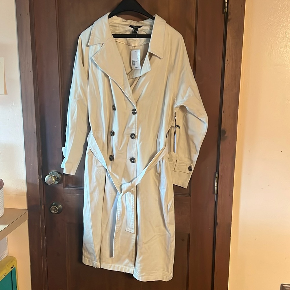 LARGE FOREVER 21 PREMIUM LABEL TRENCH JACKET SANDSHELL NWT